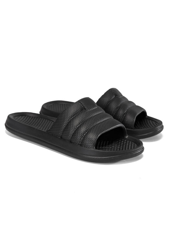 Men's and women's slippers, suitable for indoor bathrooms, lightweight and non-slip, with a concave footbed made of EVA material